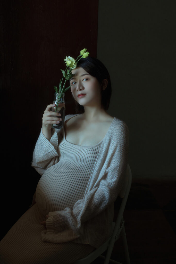 PICVN | Nên Chụp Ảnh Bầu Tại Nhà Hay Studio? 
